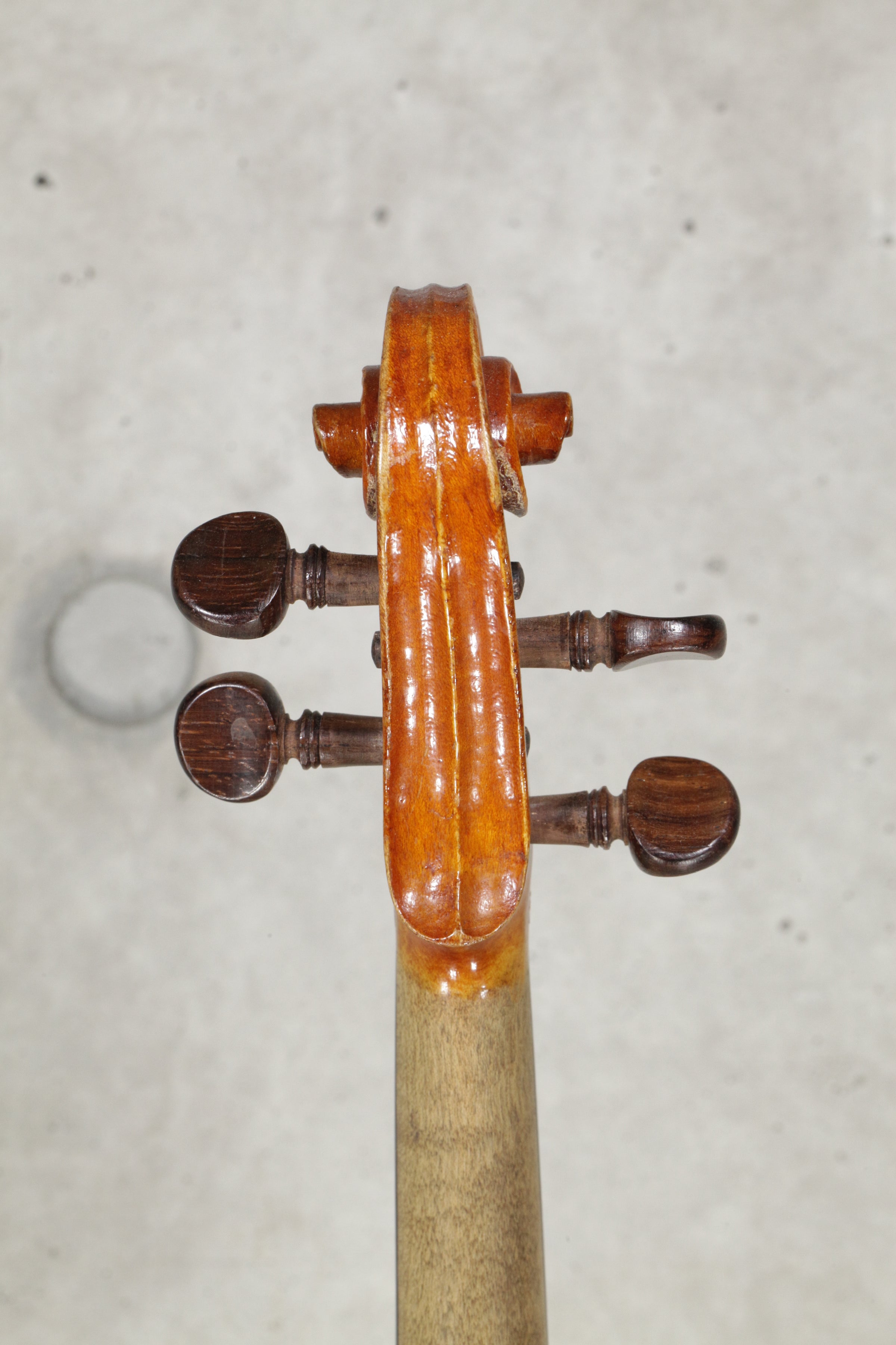 1/2Violin : Stradivarius model 1721 France | l'atelier by apc