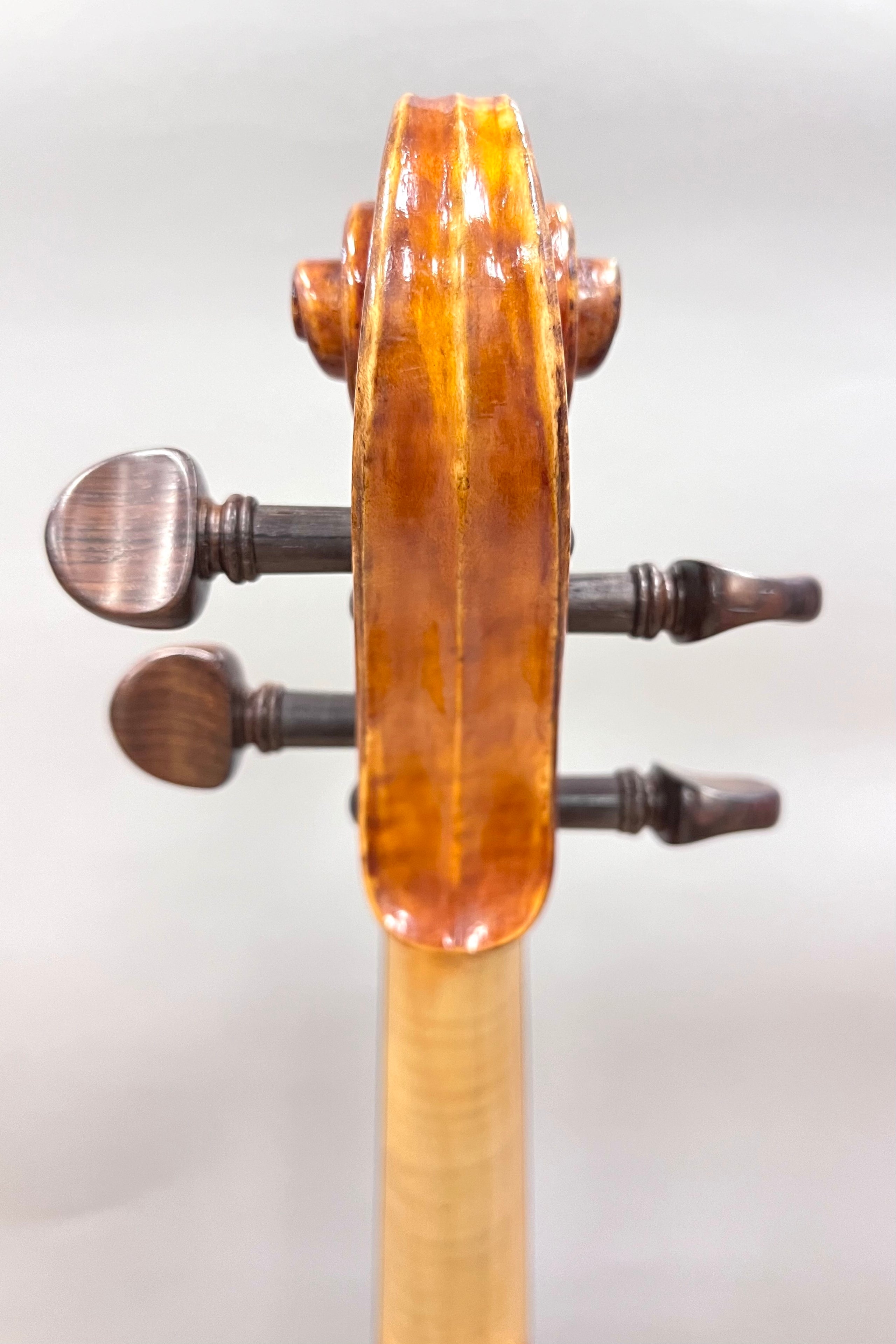 4/4Violin : Amedeo Simonazzi, Reggio Emilia, Italy, 1945-55  ¥146,300~¥169,400 | l'atelier by apc