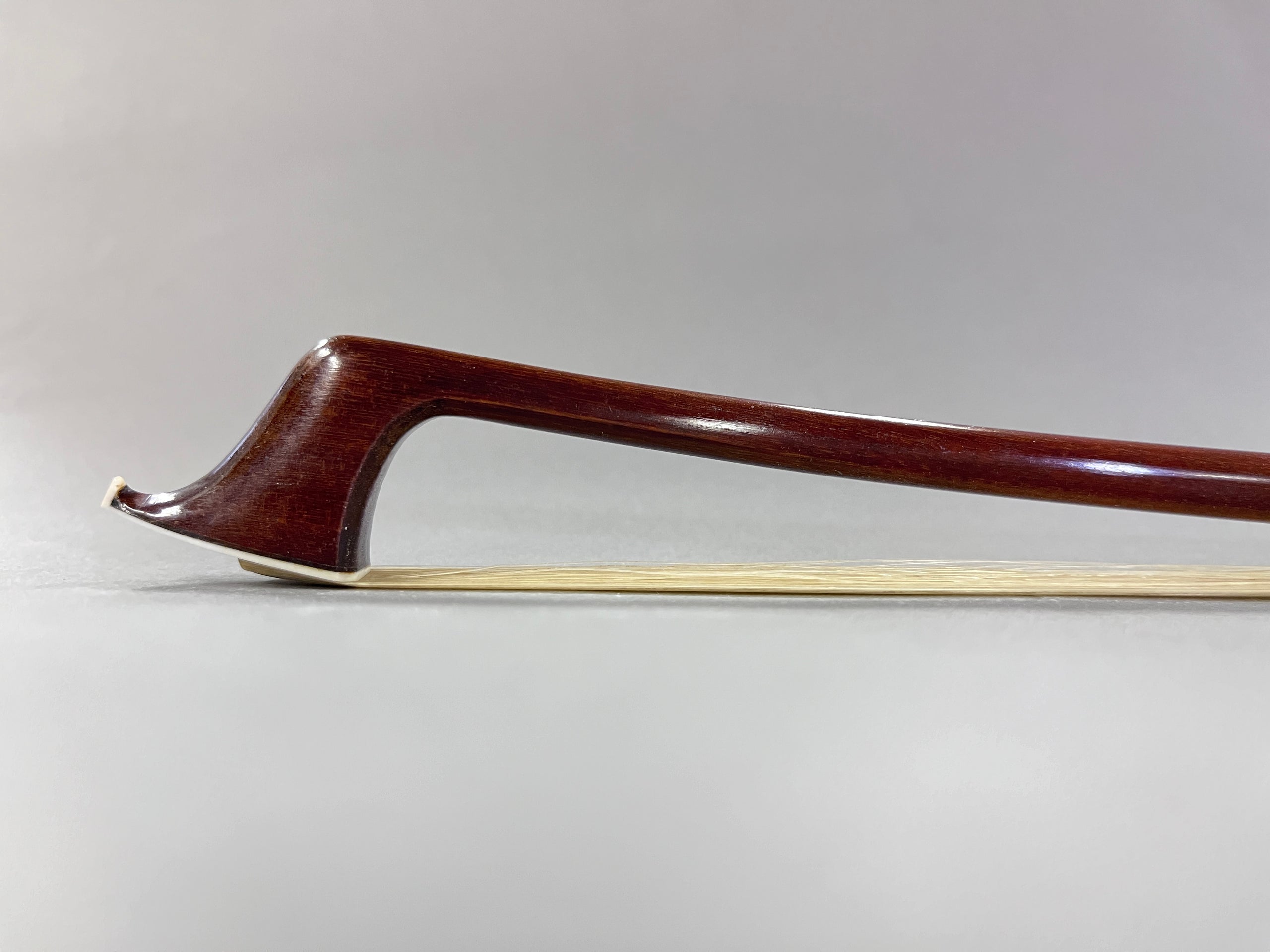 チェロ　弓　German bow チェロ弓German bow